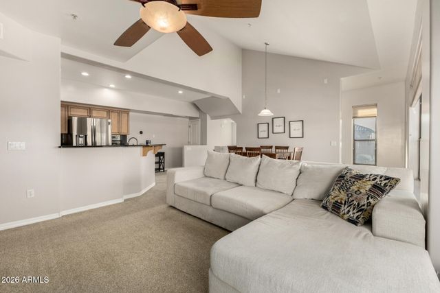 20660 N 40TH Street 2124, Phoenix, AZ 85050