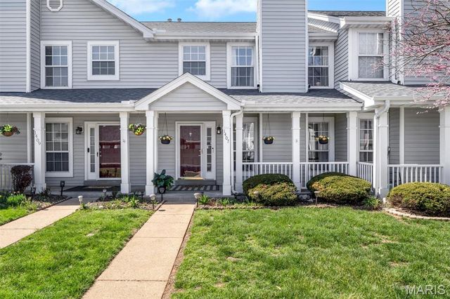 1407 Whispering Creek Drive, Ballwin, MO 63021