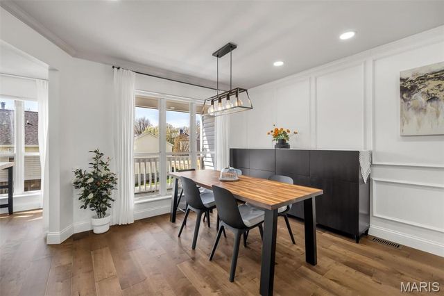 1407 Whispering Creek Drive, Ballwin, MO 63021