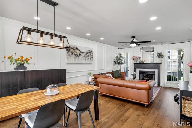 1407 Whispering Creek Drive, Ballwin, MO 63021