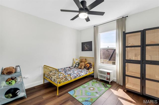 1407 Whispering Creek Drive, Ballwin, MO 63021