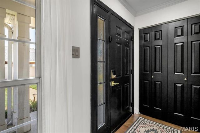 1407 Whispering Creek Drive, Ballwin, MO 63021