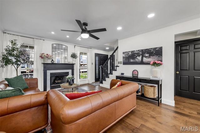 1407 Whispering Creek Drive, Ballwin, MO 63021