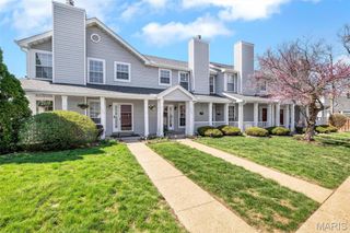 1407 Whispering Creek Drive, Ballwin, MO 63021