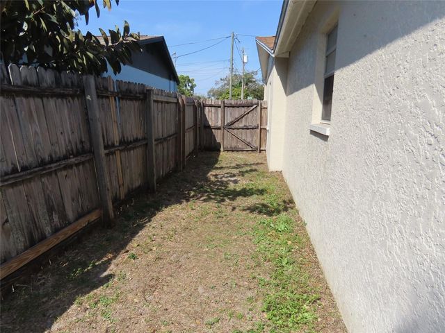 6666 56TH AVENUE N, St Petersburg, FL 33709