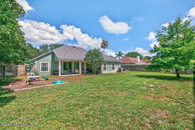 401 TWIN OAKS Lane, St. Johns, FL 32259
