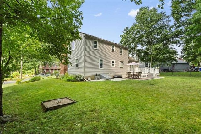7 Caroline Dr, Milford, MA 01757