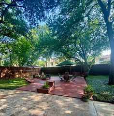 516 Woodhill Court, Grapevine, TX 76051