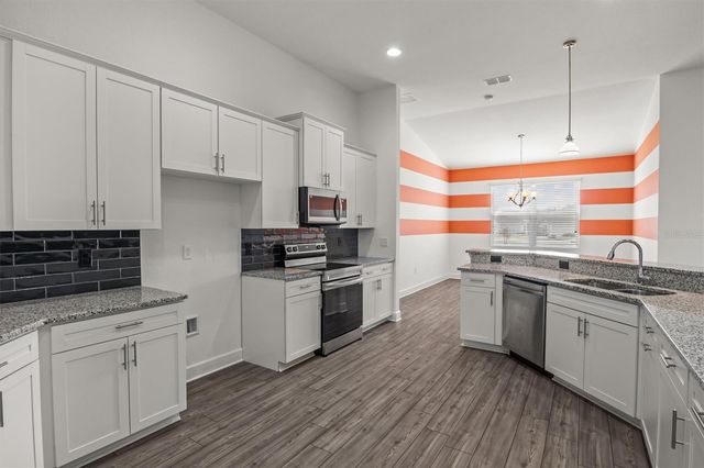 530 SANCTUARY BOULEVARD, Winter Haven, FL 33881