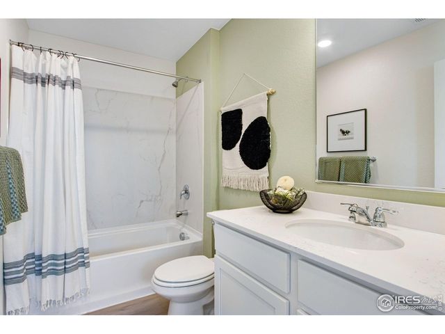 380 Tailholt Ave, Severance, CO 80550