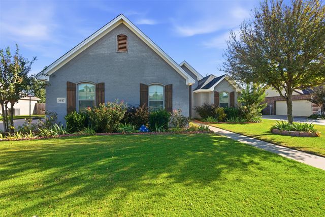 1617 Hawthorne Street, Cleburne, TX 76033