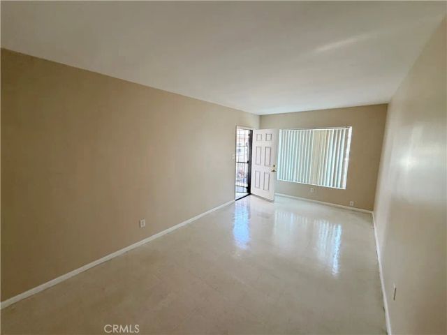 936 W Foothill Boulevard 12, Azusa, CA 91702