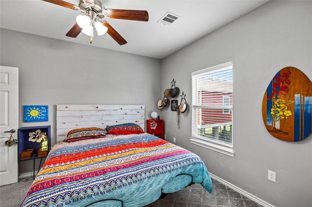 710 35th Street, Galveston, TX 77550