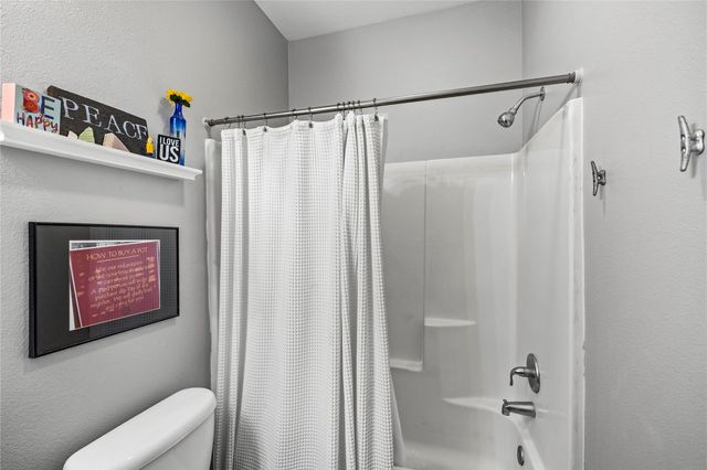 710 35th Street, Galveston, TX 77550