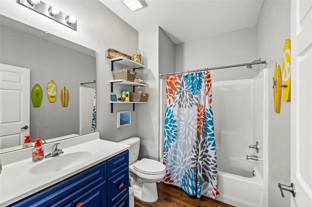 710 35th Street, Galveston, TX 77550