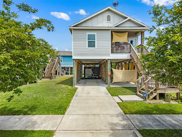 710 35th Street, Galveston, TX 77550