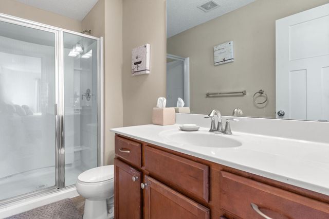 2606 Waterfall Way NW, Prior Lake, MN 55372