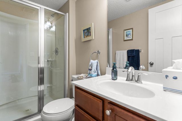 2606 Waterfall Way NW, Prior Lake, MN 55372