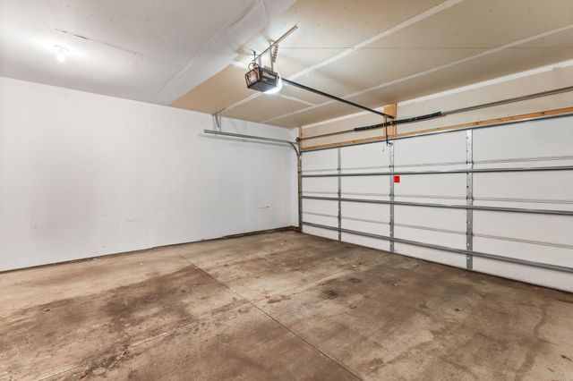 2606 Waterfall Way NW, Prior Lake, MN 55372