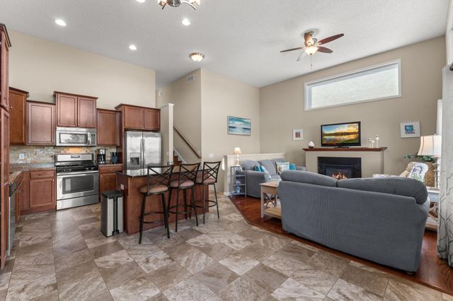 2606 Waterfall Way NW, Prior Lake, MN 55372