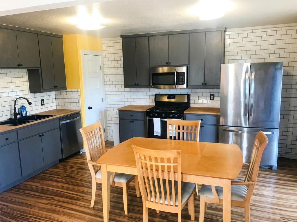 7212 Meador Ave B, Austin, TX 78752