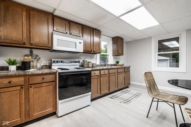 5540 Rockville Road, Indianapolis, IN 46224