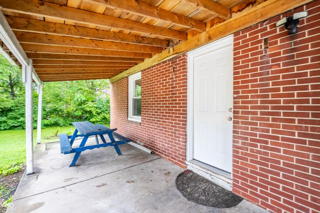 5540 Rockville Road, Indianapolis, IN 46224