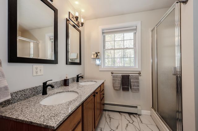 118 Harriman Hill Road, Raymond, NH 03077