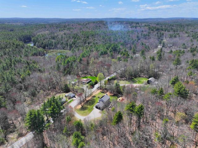 118 Harriman Hill Road, Raymond, NH 03077