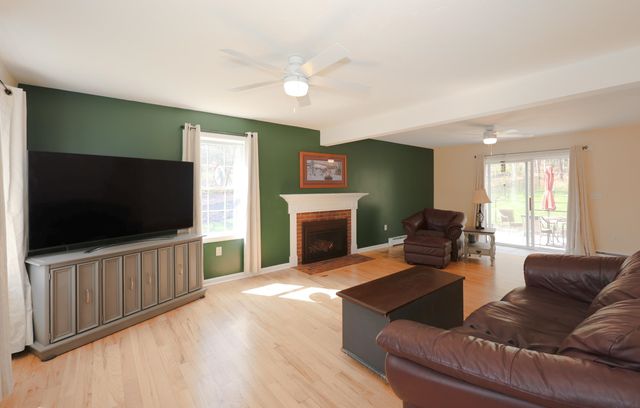 118 Harriman Hill Road, Raymond, NH 03077