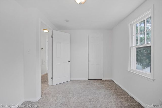 23828 Hollander Street, Dearborn, MI 48128