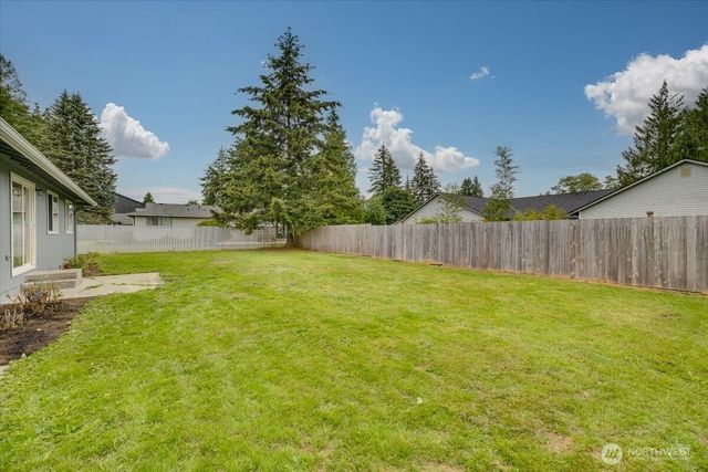 2521 Spruce Road, Lake Stevens, WA 98258