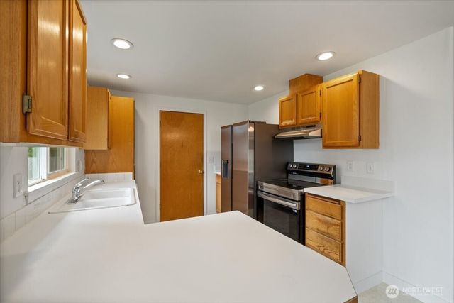2521 Spruce Road, Lake Stevens, WA 98258