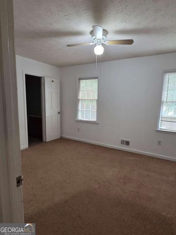 876 Indian Lake Drive NW, Lilburn, GA 30047