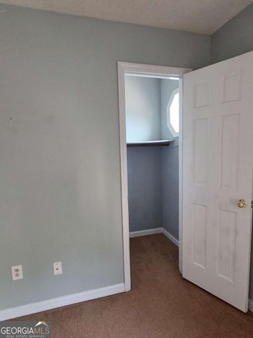 876 Indian Lake Drive NW, Lilburn, GA 30047