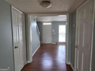 876 Indian Lake Drive NW, Lilburn, GA 30047
