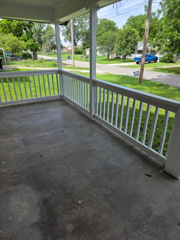 1311 N Forest Avenue, Springfield, MO 65802