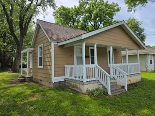 1311 N Forest Avenue, Springfield, MO 65802