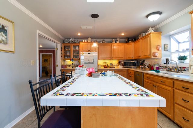 1900 Broadmoor Street, Amarillo, TX 79106