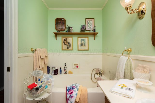 1900 Broadmoor Street, Amarillo, TX 79106