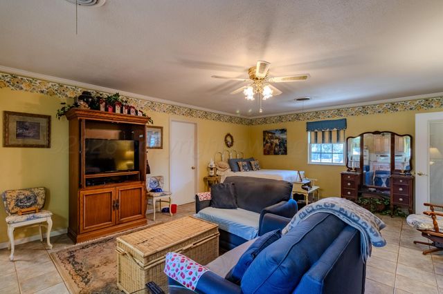 1900 Broadmoor Street, Amarillo, TX 79106