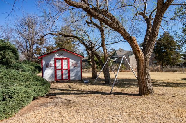 1900 Broadmoor Street, Amarillo, TX 79106