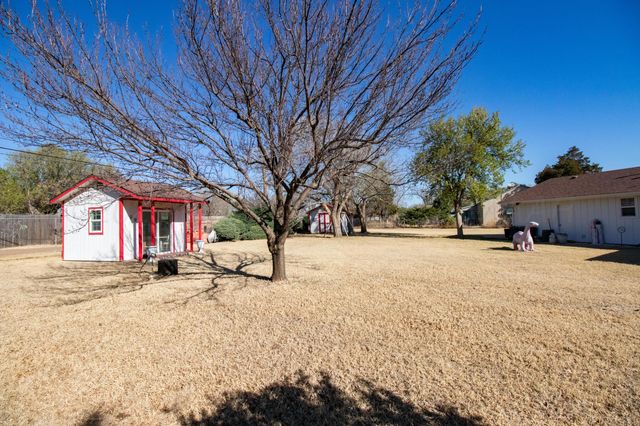 1900 Broadmoor Street, Amarillo, TX 79106