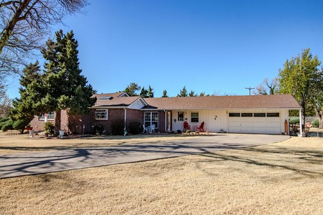 1900 Broadmoor Street, Amarillo, TX 79106