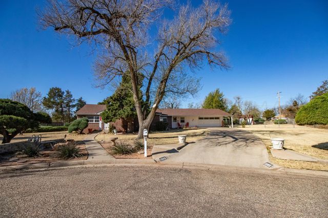 1900 Broadmoor Street, Amarillo, TX 79106