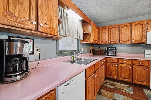 90 Wiley Drive, Douglasville, GA 30134