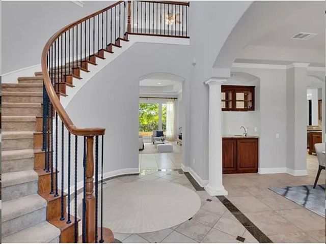 1921 University Club DR, Austin, TX 78732