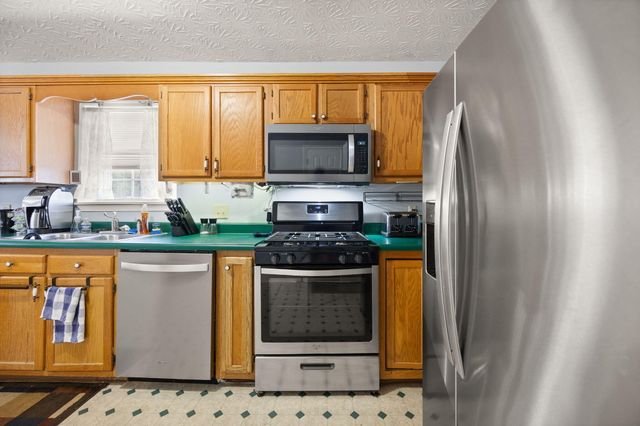 700 Jackson Road, Somerset, KY 42501