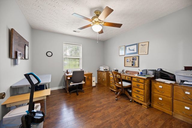 700 Jackson Road, Somerset, KY 42501