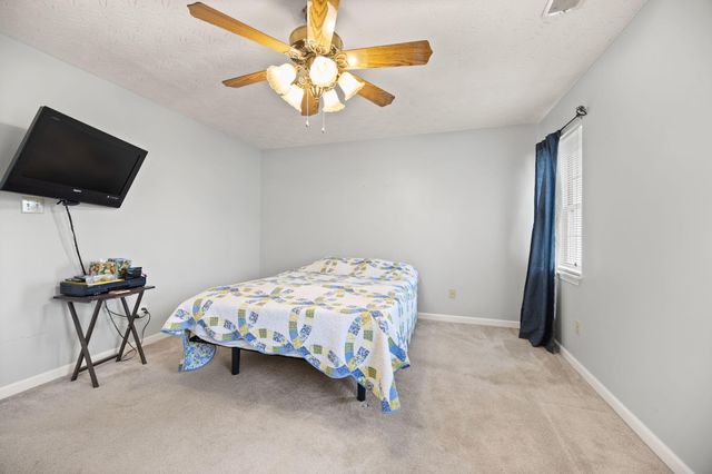 700 Jackson Road, Somerset, KY 42501